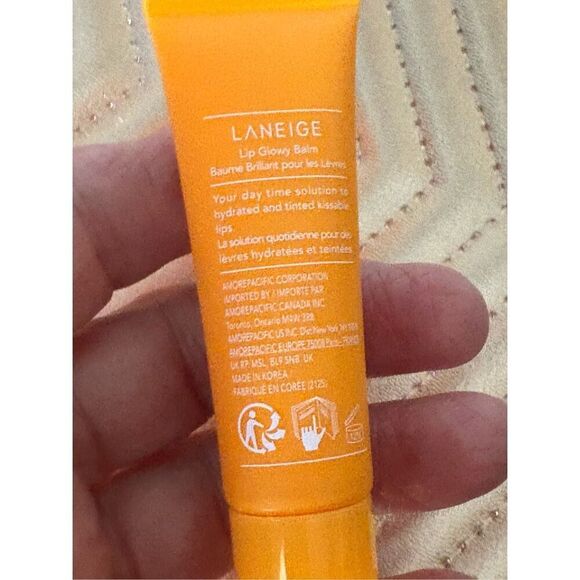 LANEIGE - NWT - Lip Glowy Balm in Peach. New in Box, .35 oz. - Picture 10 of 16